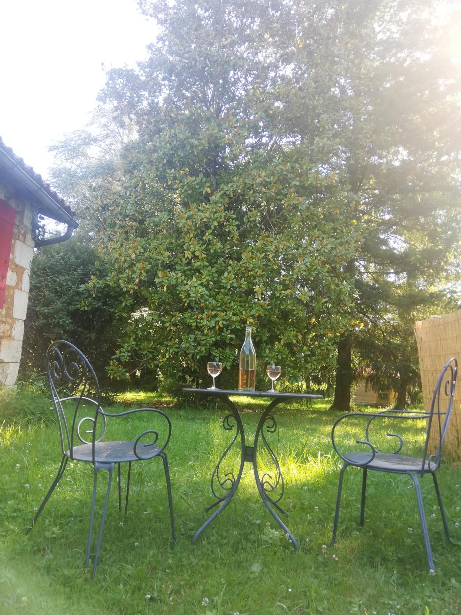 Le Rivalou Acomodação com café da manhã Villars  Exterior foto
